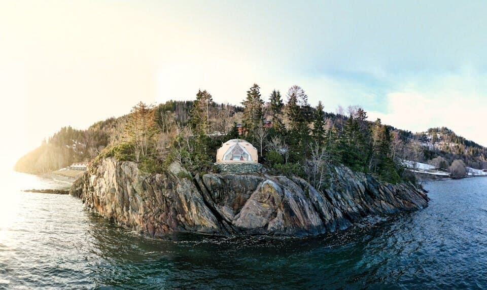 comfortable camping amenities: elevating the outdoors to chic heights